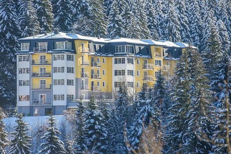 Exterieur vakantiehuis (winter)