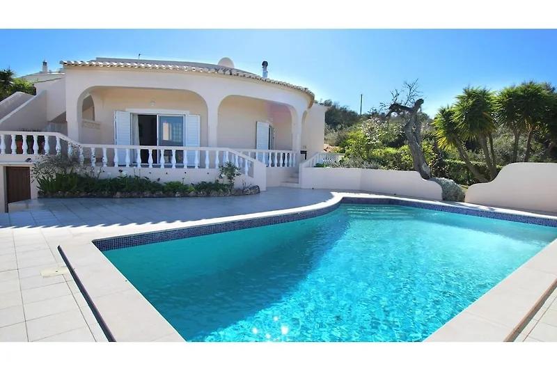 Piscina casa vacanze