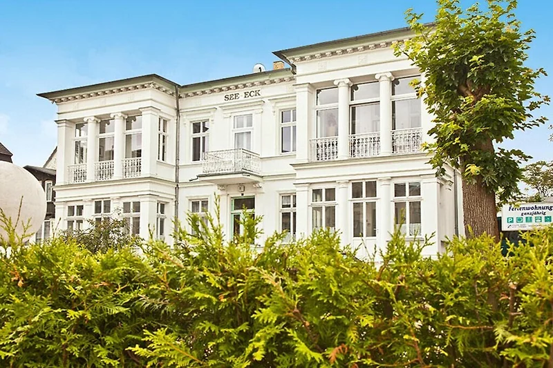 Exterieur vakantiehuis (zomer)