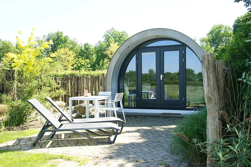 Außenseite Ferienhaus (Sommer)