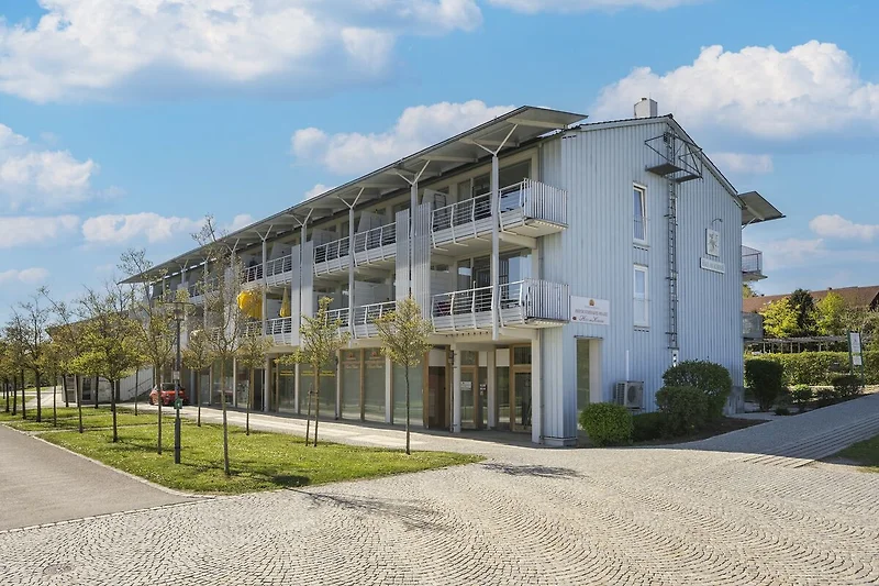 Außenseite Ferienhaus (Sommer)