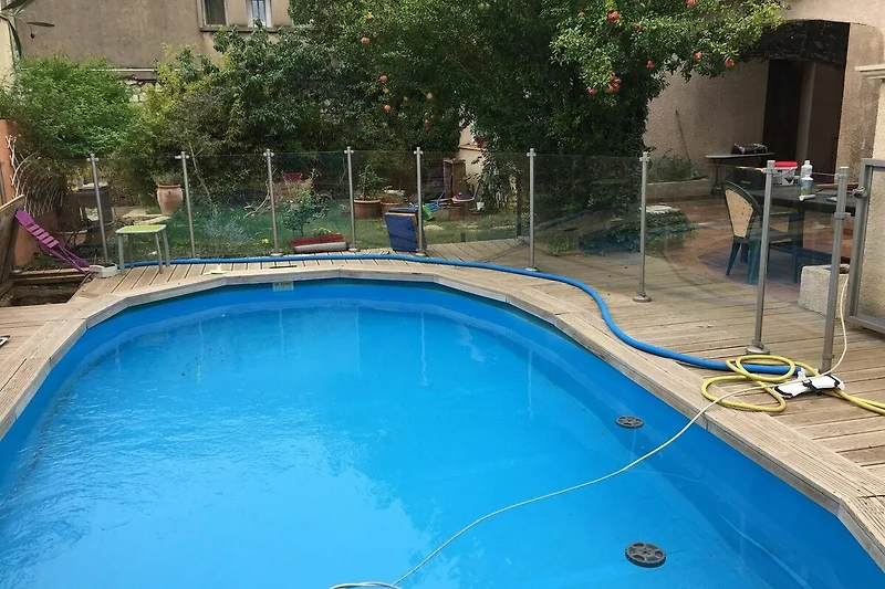 Piscina casa vacanze