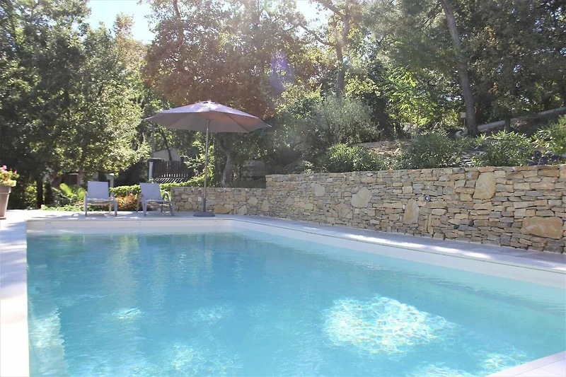 Schwimmbad des Ferienhauses