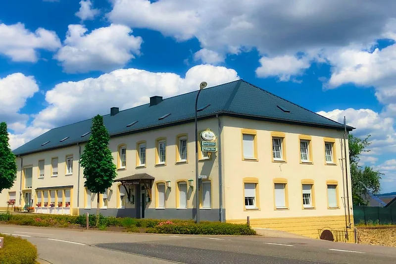 Außenseite Ferienhaus (Sommer)