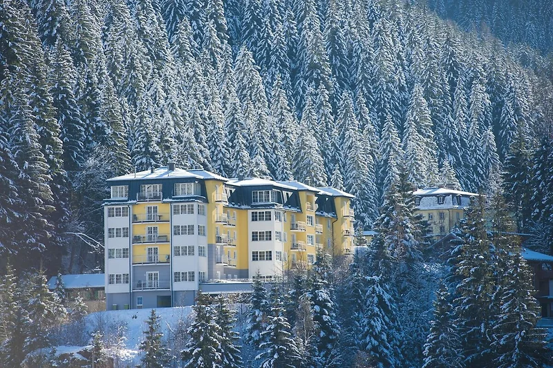 Exterieur vakantiehuis (winter)