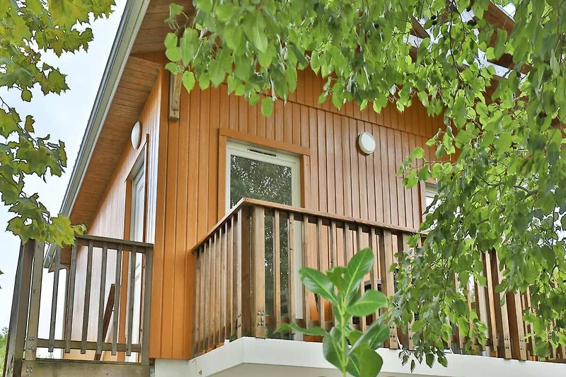 Außenseite Ferienhaus (Sommer)