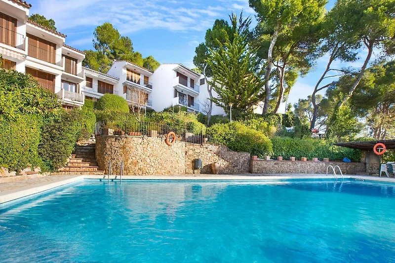 Piscina casa vacanze