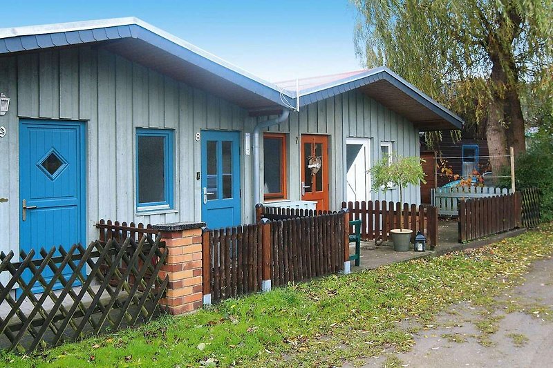 Außenseite Ferienhaus (Sommer)