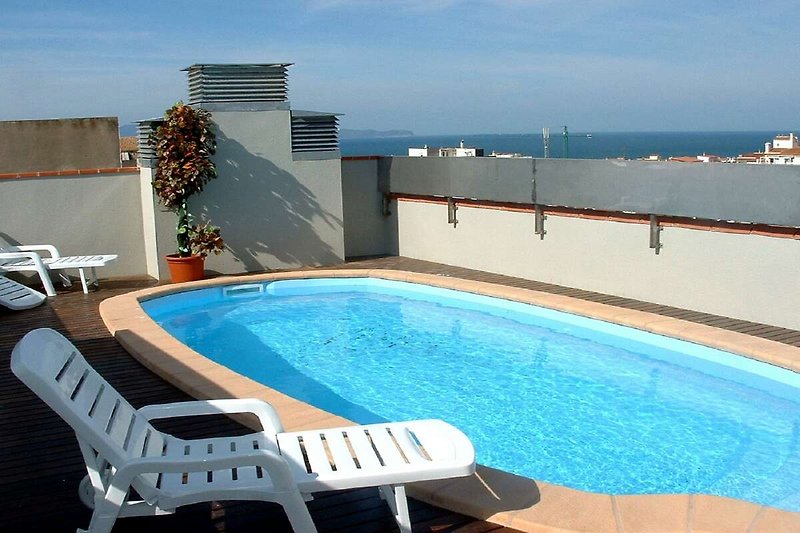 Piscina casa vacanze