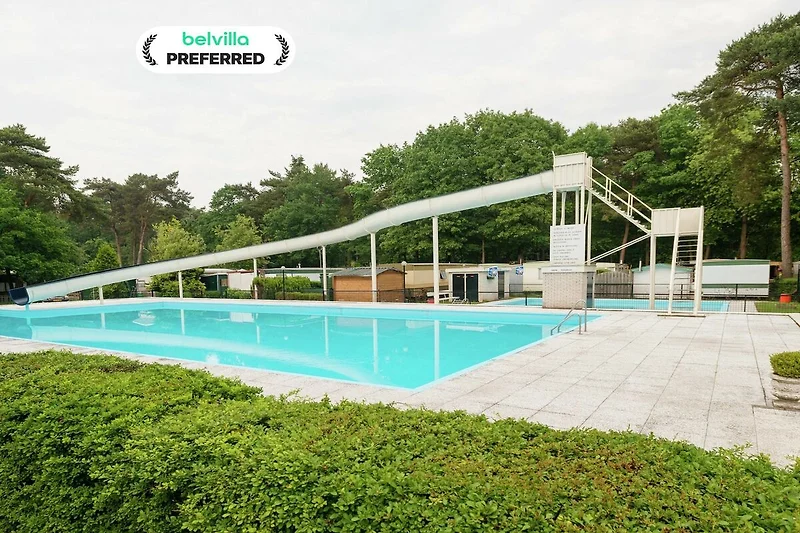 Schwimmbad des Ferienhauses