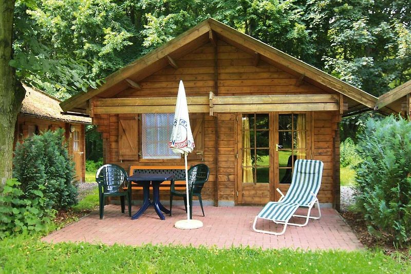 Außenseite Ferienhaus (Sommer)