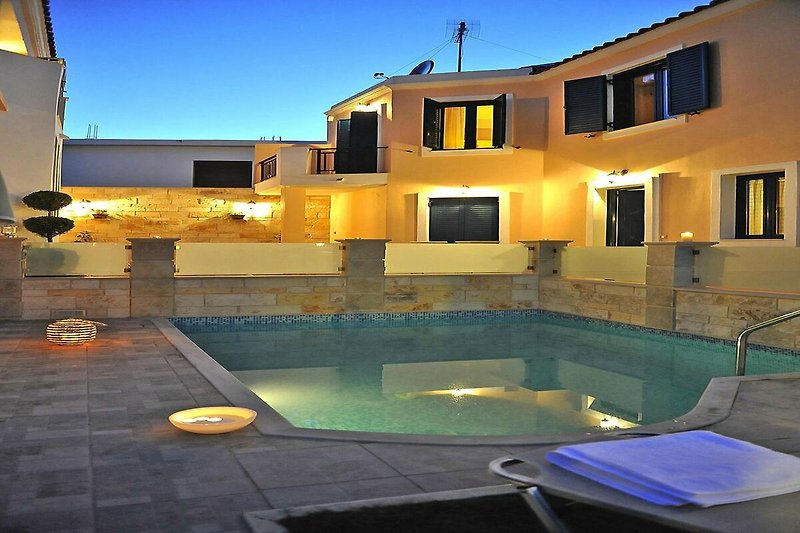 Esterno casa vacanze (estate)