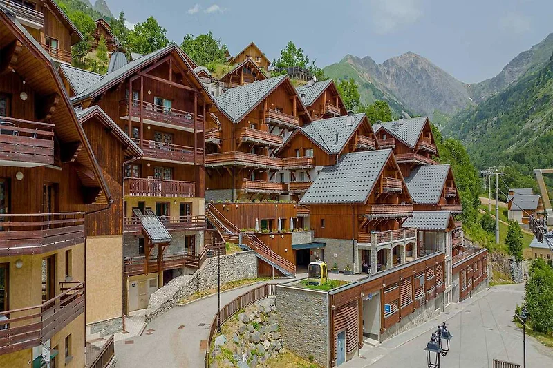 Außenseite Ferienhaus (Winter)