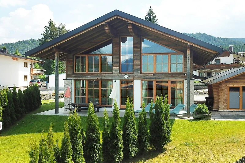 Esterno casa vacanze (estate)
