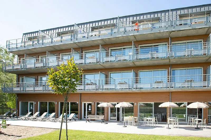 Außenseite Ferienhaus (Sommer)