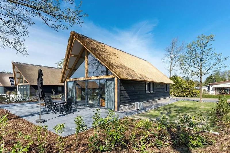 Exterieur vakantiehuis (zomer)