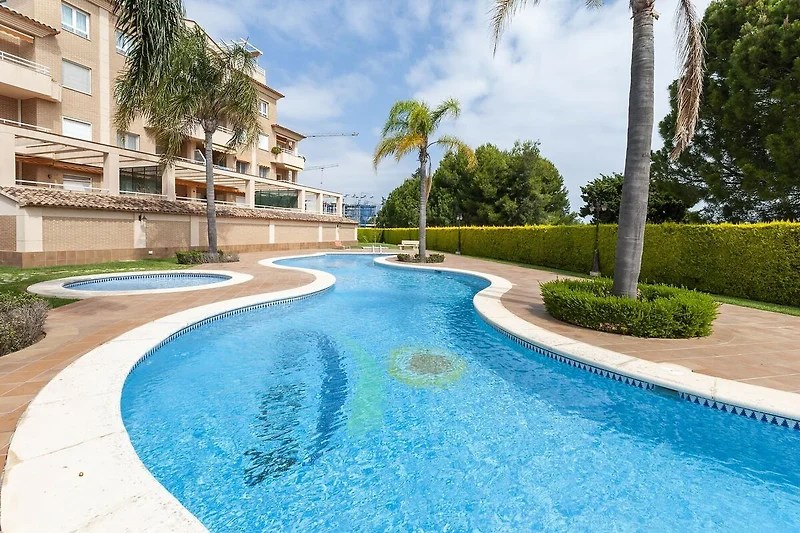 Piscina casa vacanze
