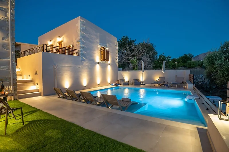 Schwimmbad des Ferienhauses
