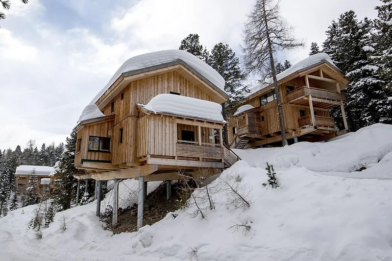 Exterieur vakantiehuis (winter)
