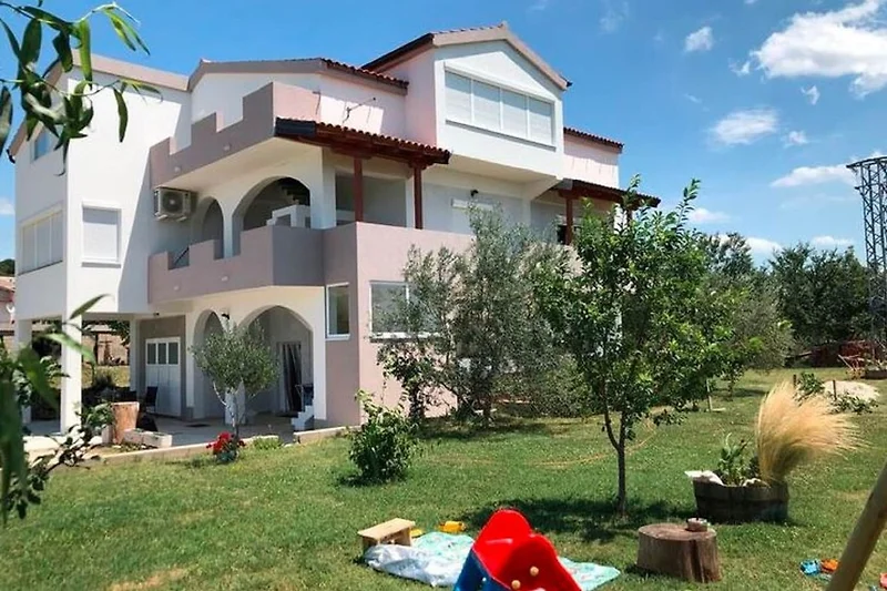 Extérieur maison de vacances (été)