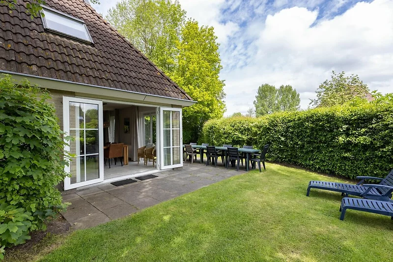 Exterieur vakantiehuis (zomer)