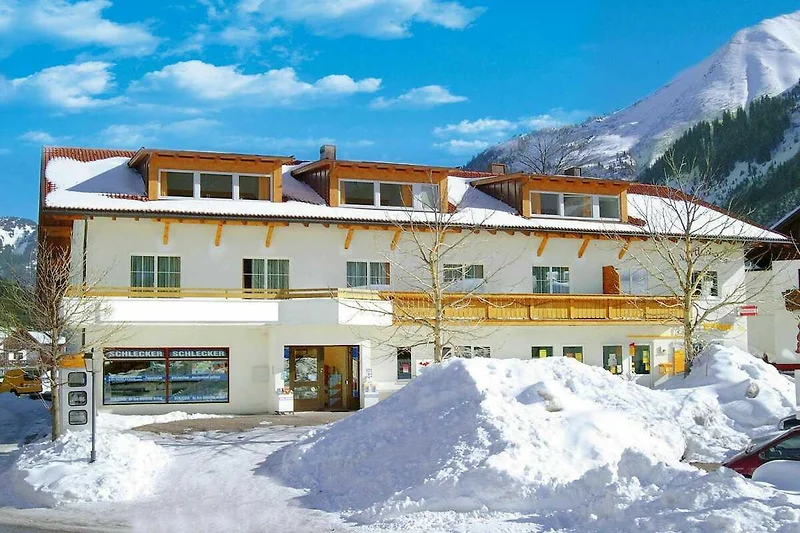 Exterieur vakantiehuis (winter)