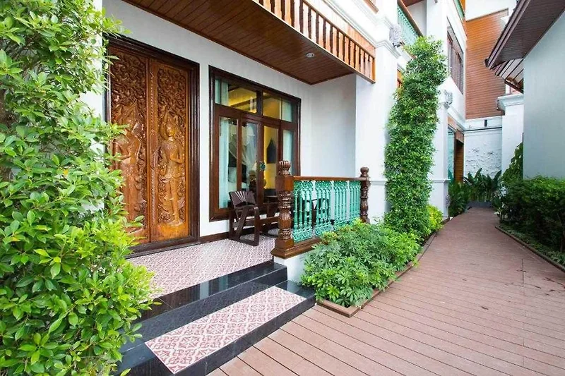 Exterieur vakantiehuis (zomer)