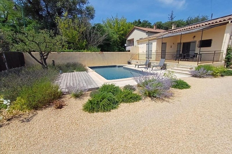 Esterno casa vacanze (estate)