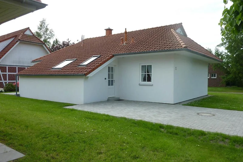 Außenseite Ferienhaus (Sommer)