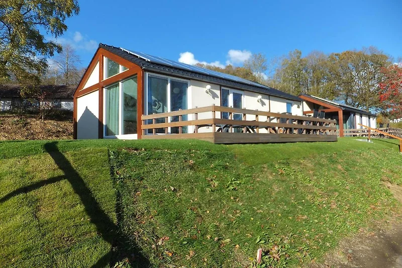 Außenseite Ferienhaus (Sommer)
