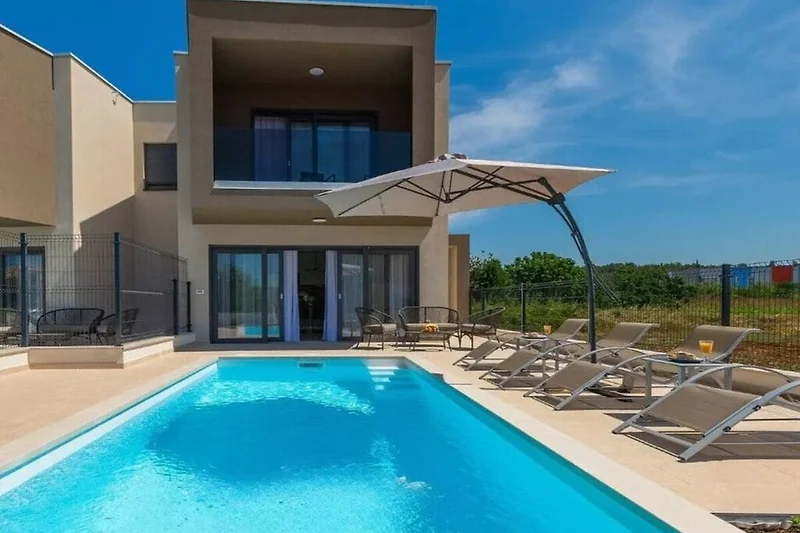 Exterieur vakantiehuis (zomer)