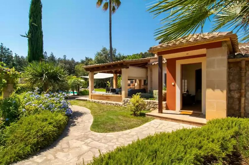 Exterieur vakantiehuis (zomer)