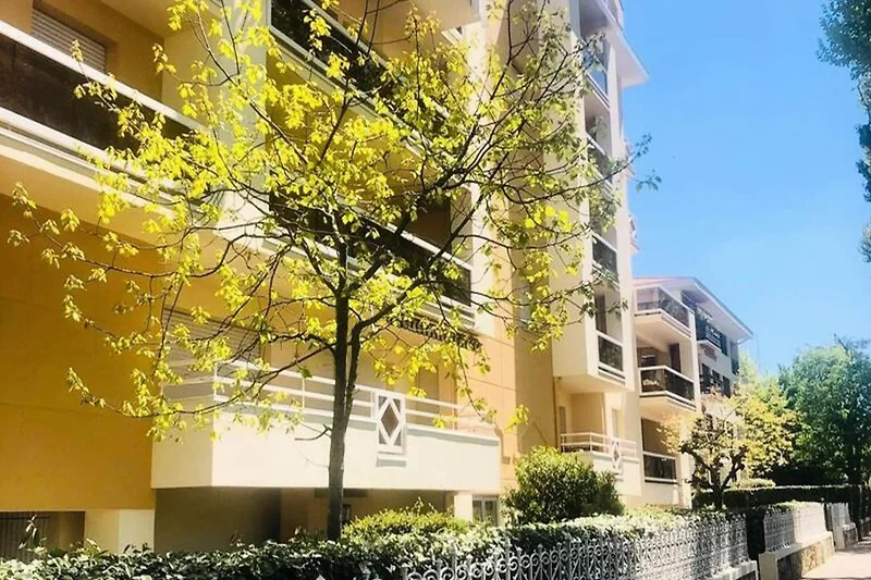 Exterieur vakantiehuis (zomer)