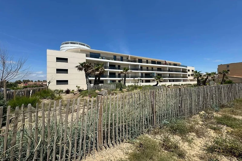 Außenseite Ferienhaus (Sommer)