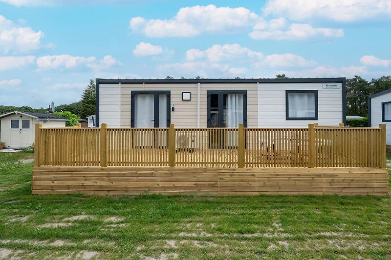 Exterieur vakantiehuis (zomer)