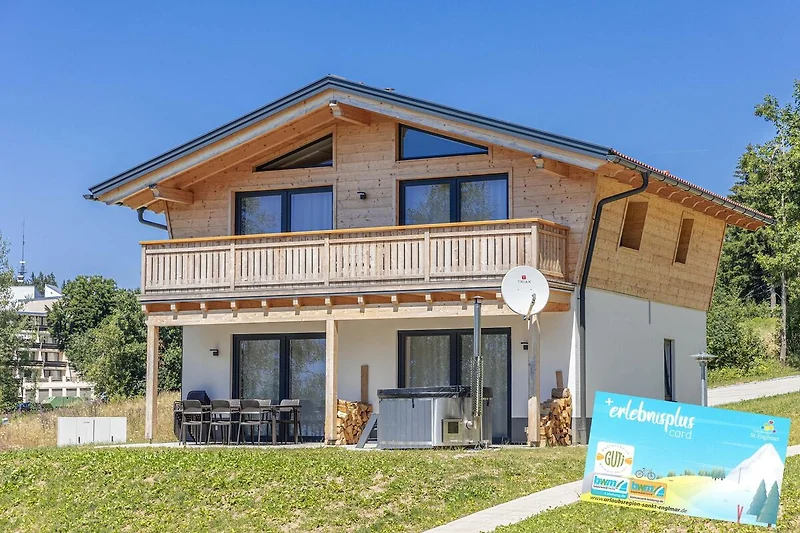 Exterieur vakantiehuis (zomer)