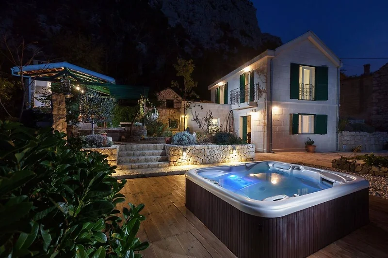 Esterno casa vacanze (estate)