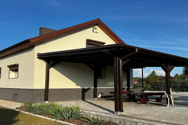 Esterno casa vacanze (estate)