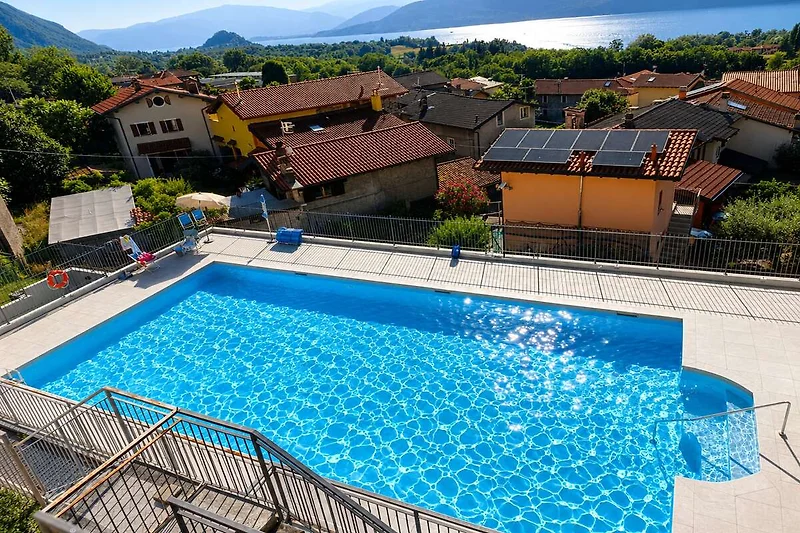 Piscina casa vacanze