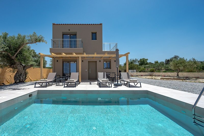 Schwimmbad des Ferienhauses