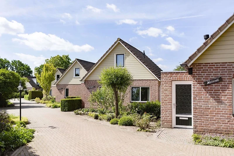 Exterieur vakantiehuis (zomer)