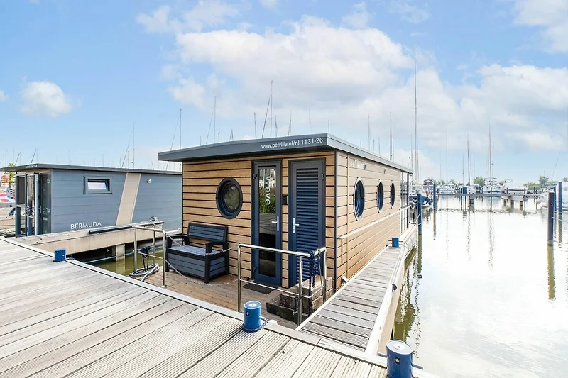 Exterieur vakantiehuis (zomer)