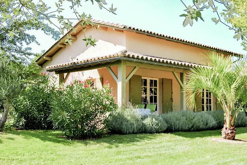 Exterieur vakantiehuis (zomer)
