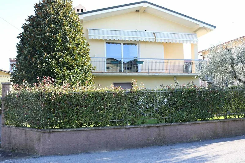 Esterno casa vacanze (estate)