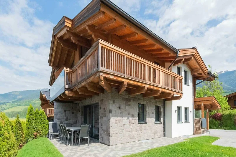 Exterieur vakantiehuis (zomer)