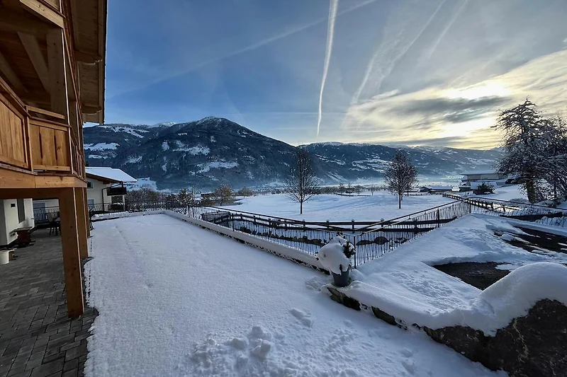 Aussicht vom Ferienhaus (Winter)