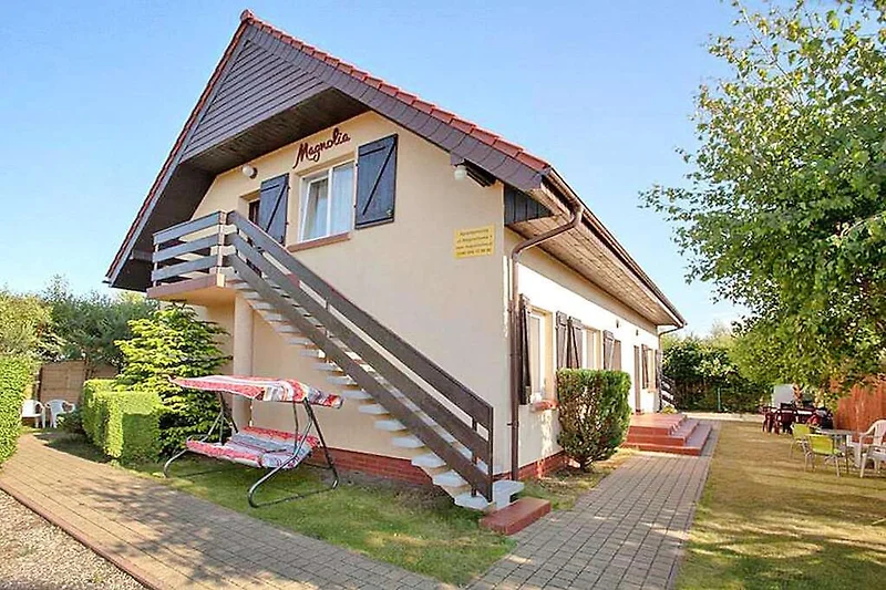 Außenseite Ferienhaus (Sommer)