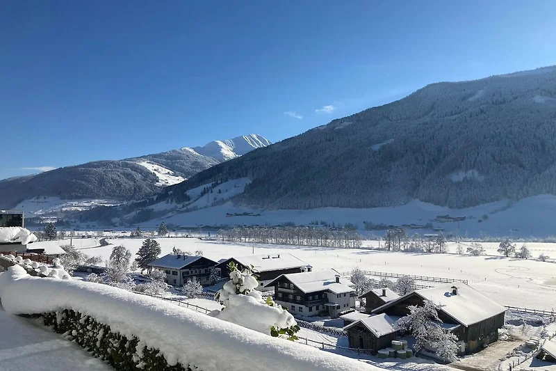 Panorama dalla casa  (inverno)