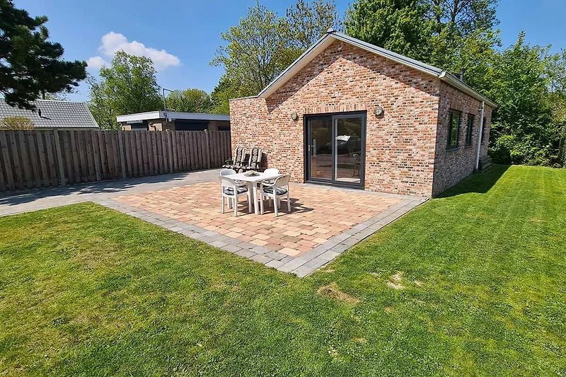 Exterieur vakantiehuis (zomer)