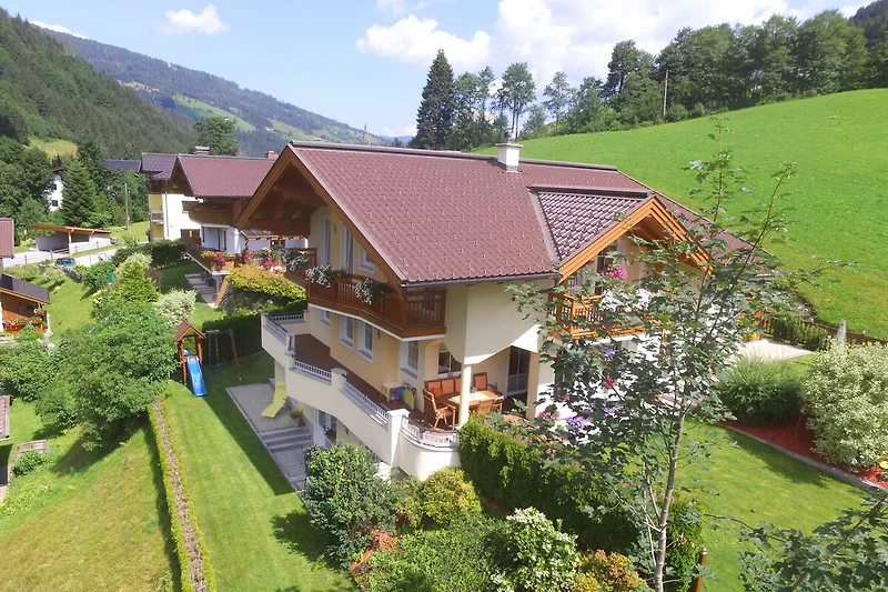 Esterno casa vacanze (estate)